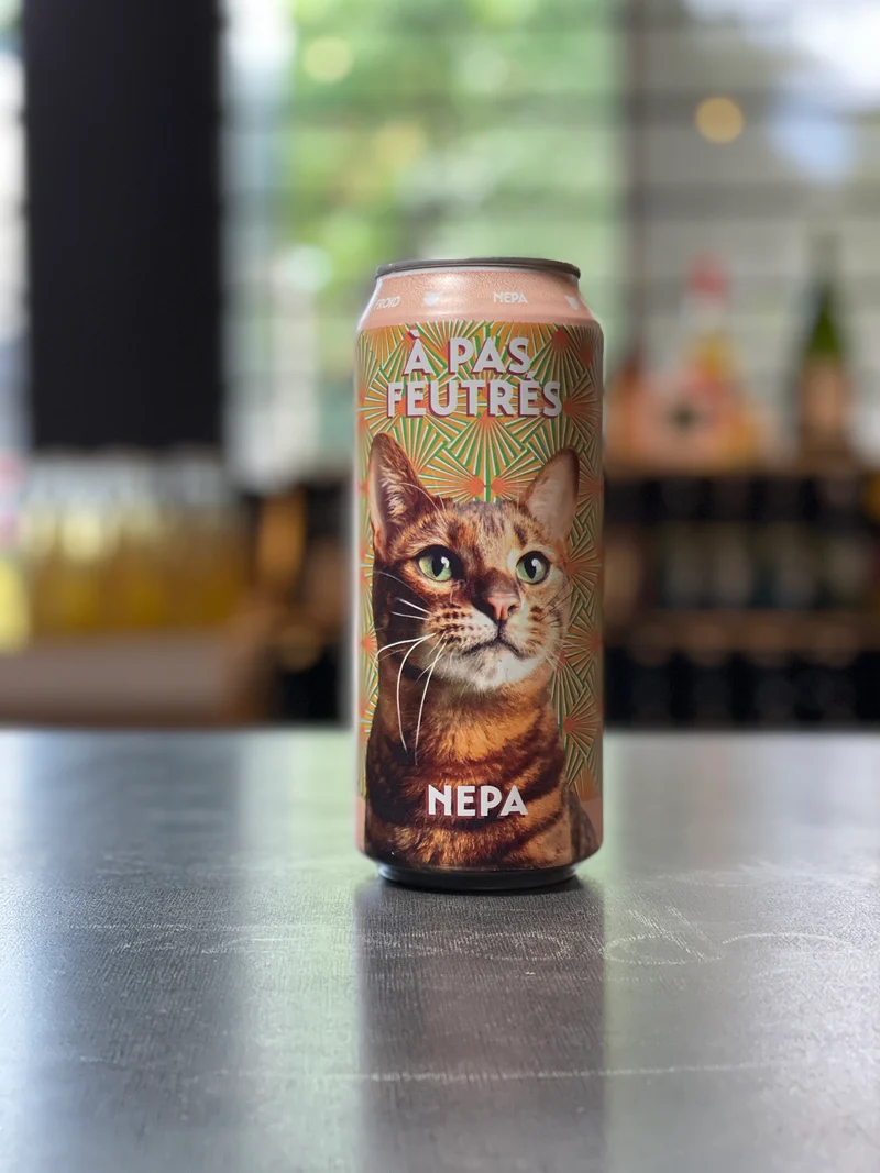 À pas feutrés