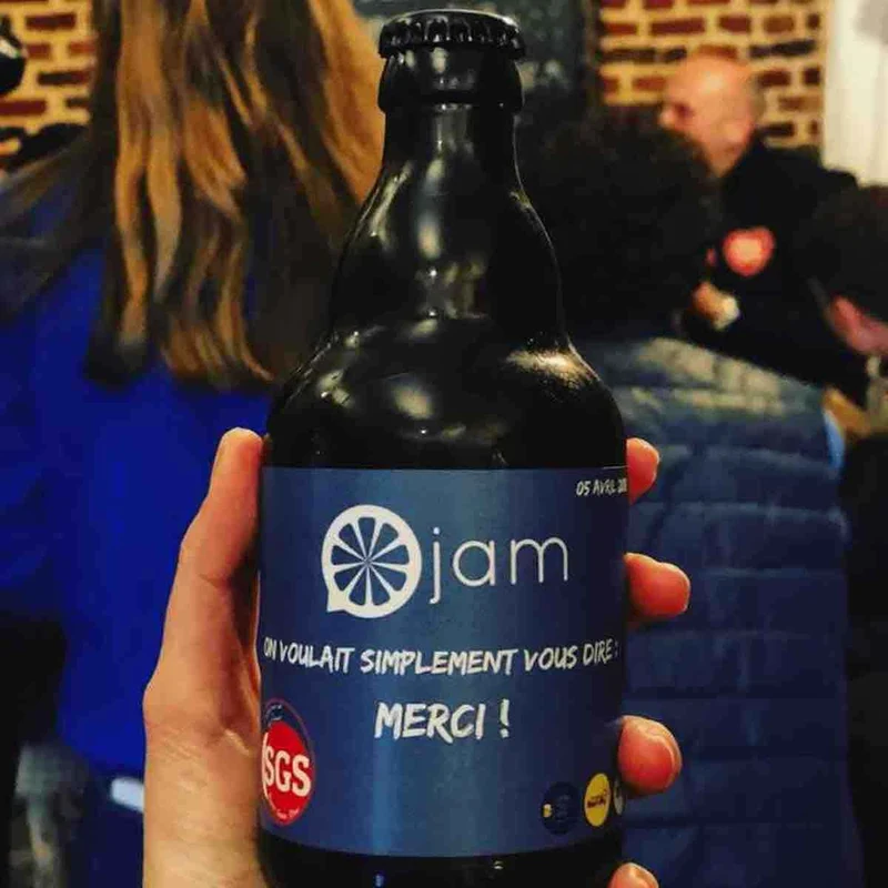 Bière personnalisée d'entreprise
