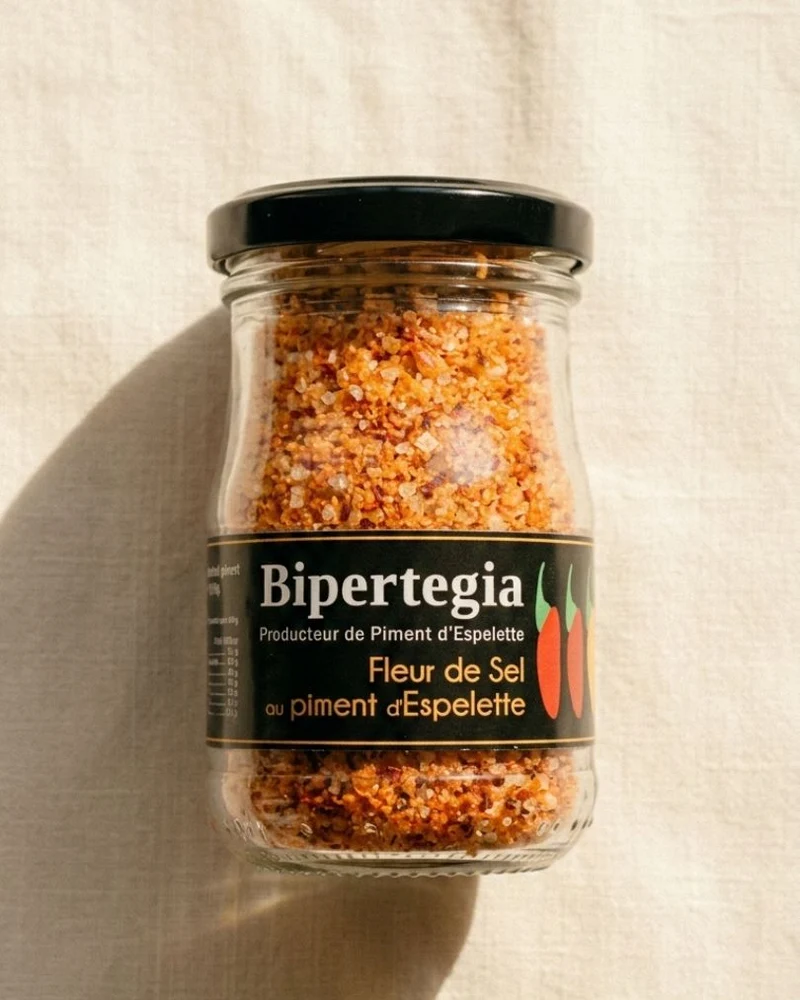 Fleur de sel au piment d’Espelette AOP Bipertegia 75 g – sel gourmet basque relevé