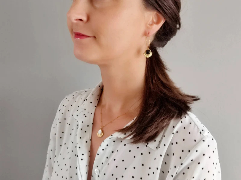 Parure collier, boucles d'oreilles et bague