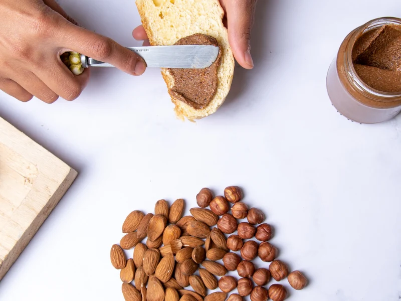 Coffret Gourmand Chocolat : Chocolats Pralinés, Tablettes et Pâte à tartiner