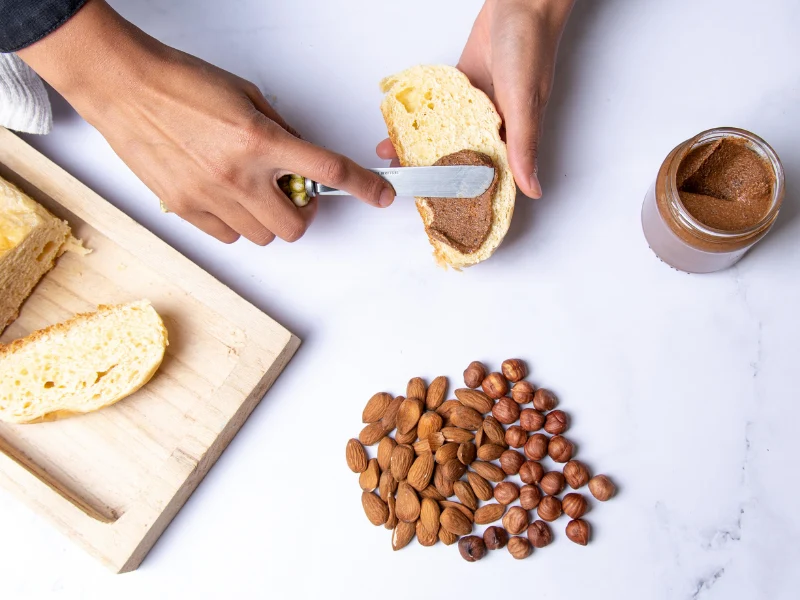 Coffret gourmand d’exception : pralinés, pâtes de fruits et chocolats fins