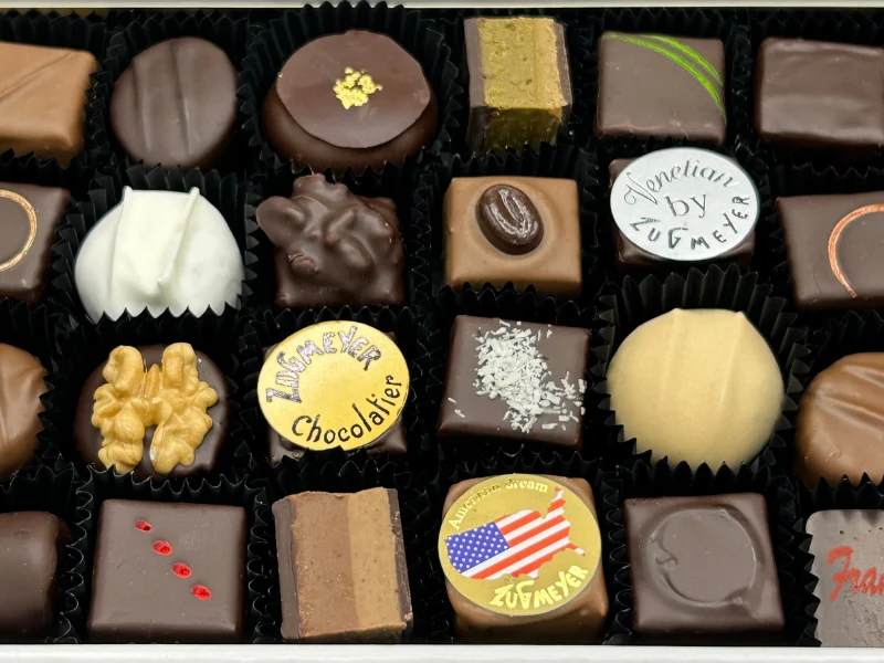 Coffret Au Cœur des Alpes : Assortiment 32 chocolats