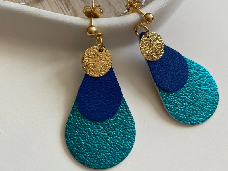 Boucles d'oreilles "Simone" en cuir upcyclé, création artisanale