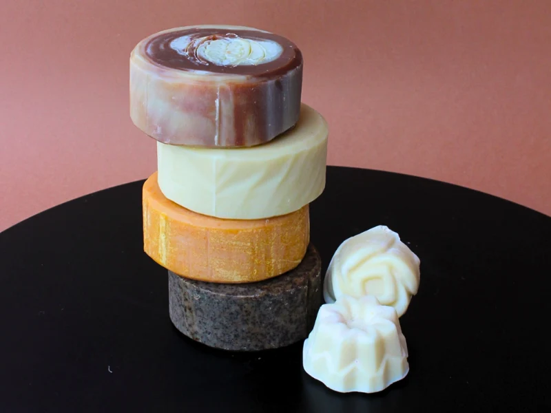 Coffret 4 savons et 1 mini savon