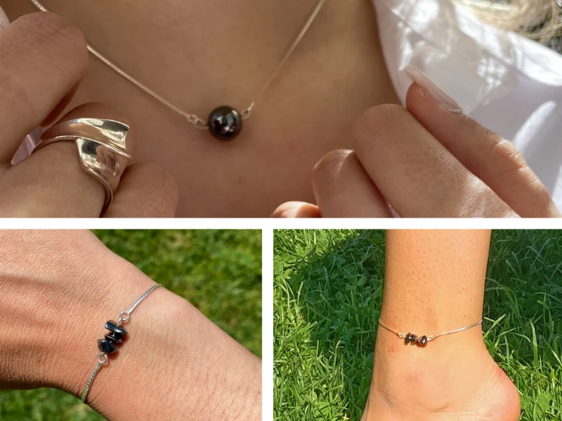 Collier, bracelet et chaine de cheville