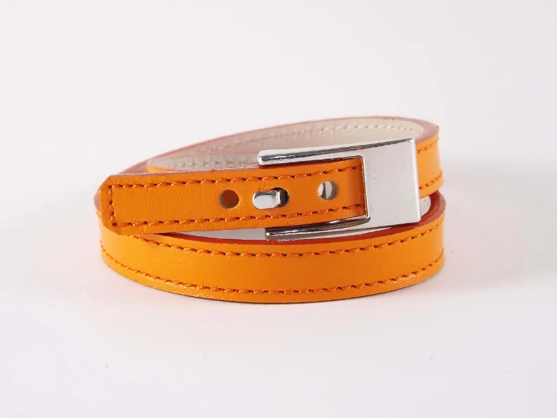 Bracelet cuir double tour, avec fermoir argenté