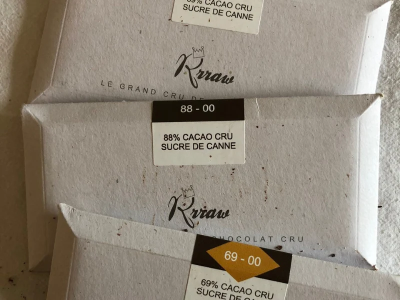 Truffes parfumées et Tablettes de Cacao Cru