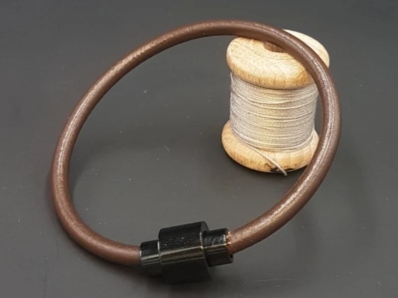 Bracelet pour homme en cuir