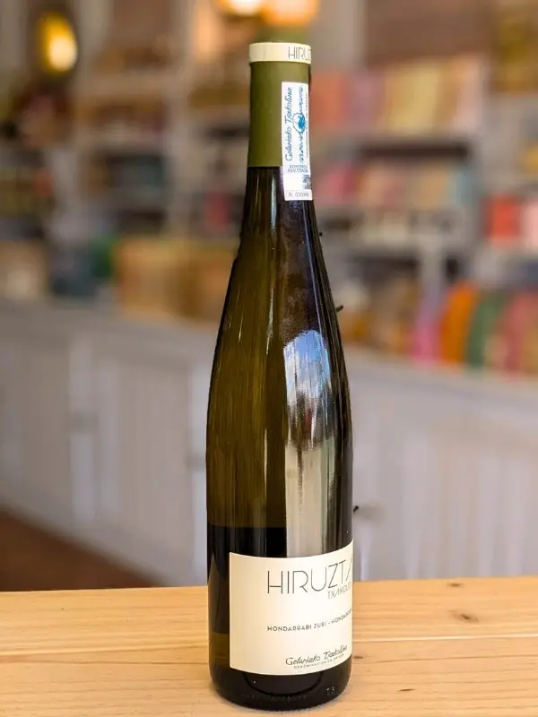 Hiruzta Txakoli getariako txakolina : vin blanc basque pétillant