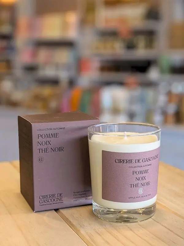 Bougie Pomme Thé Noir Noix - Cirerie de Gascogne