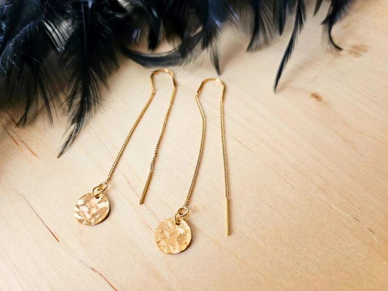 Boucles oreilles longues 2 chaines U et disque texturé