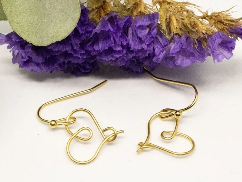 Boucles d'oreilles cœur en fil fin, doré à l'or fin 24K