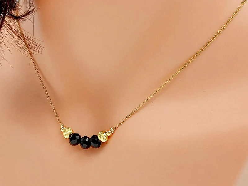 Collier MATHILDE fin et délicat