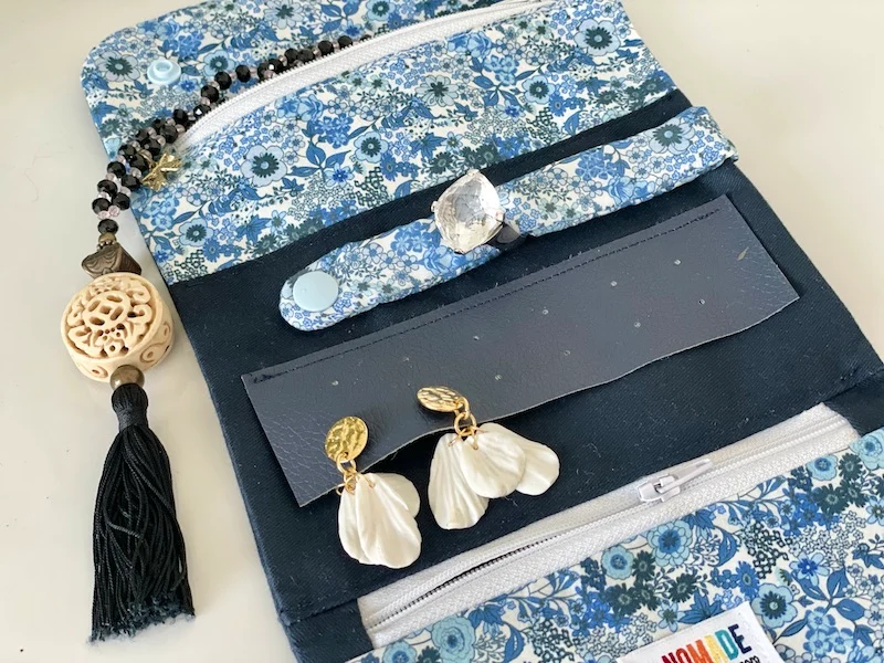 Duo trousse de toilette, trousse à bijoux