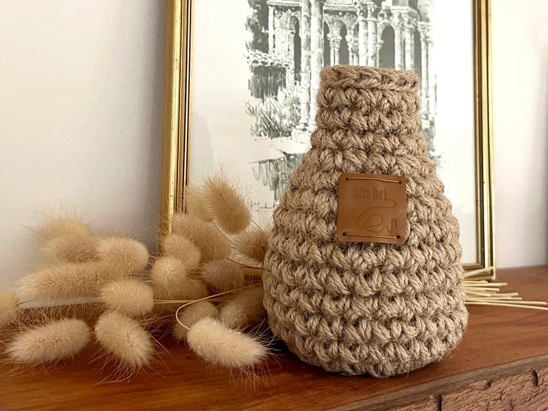 1 Dame Jeanne vase