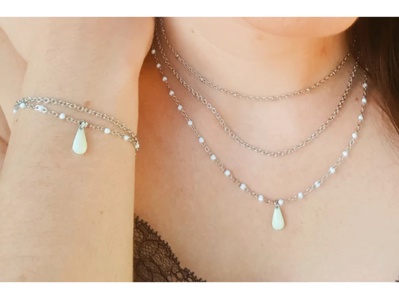 Bracelet et collier multi-rangs