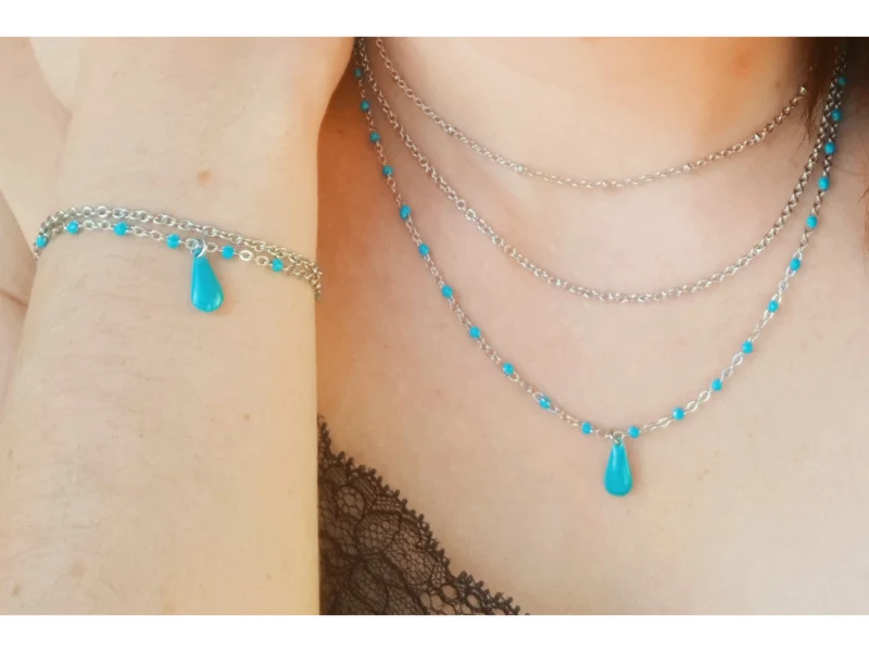 Bracelet et collier multi-rangs