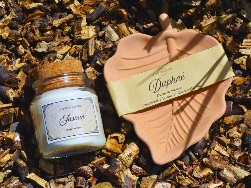 Bougie végétale et vide-poche feuille Daphné