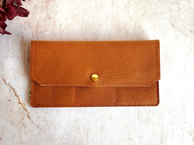 Pochette porte-cartes en cuir
