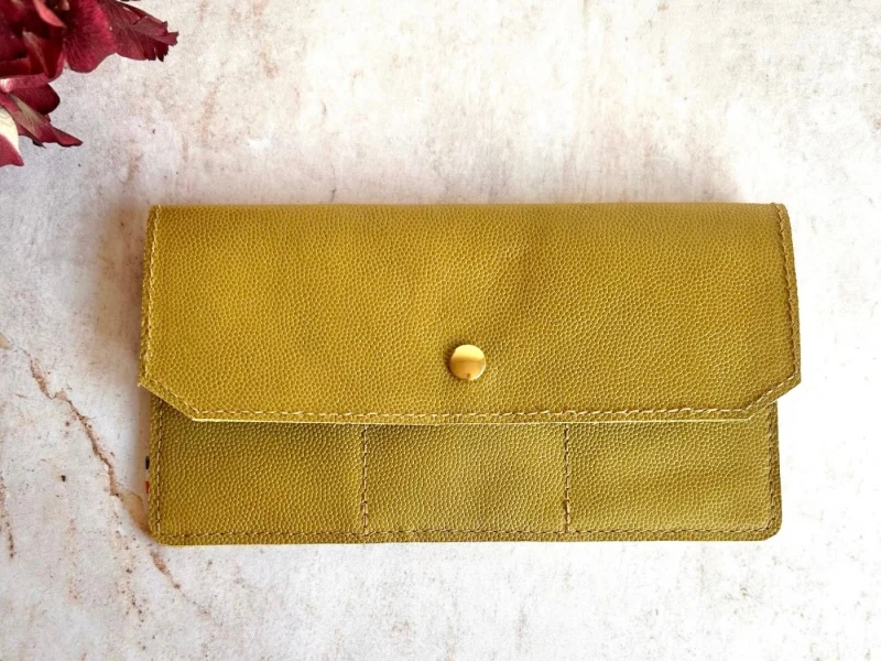 Pochette porte-cartes en cuir