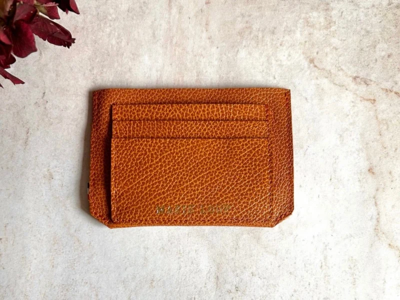 Porte-cartes en cuir