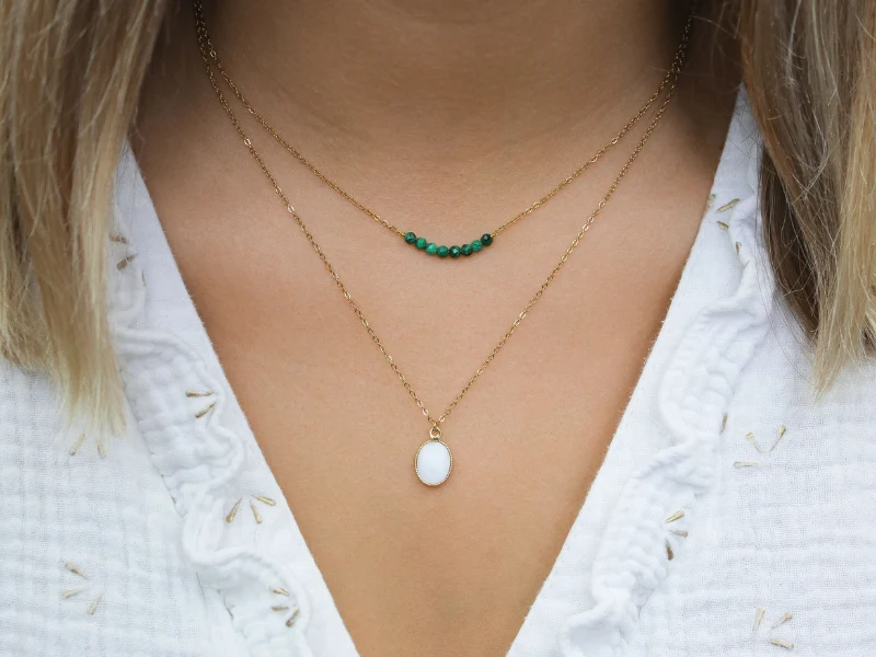 Collier double rang et pierres naturelles