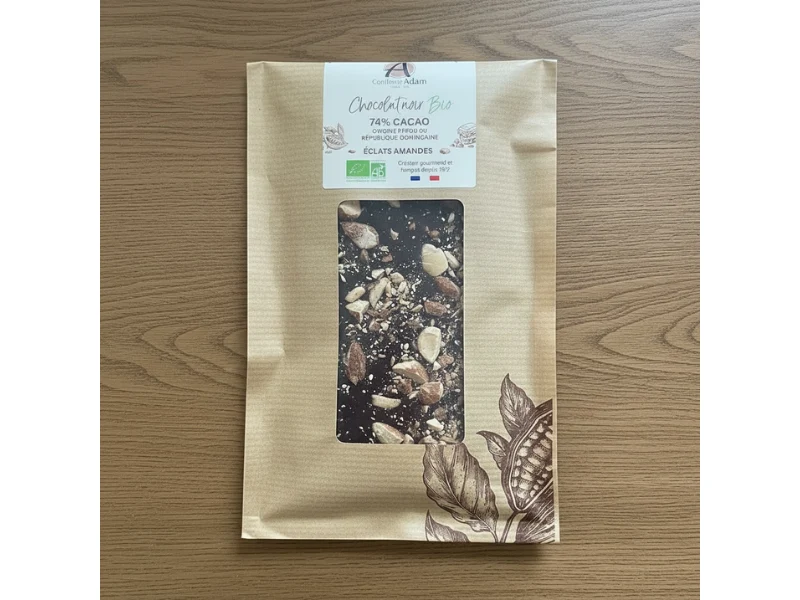Spécilaités BIO, 575g : 3 tablettes et une boite d'amandes au praliné