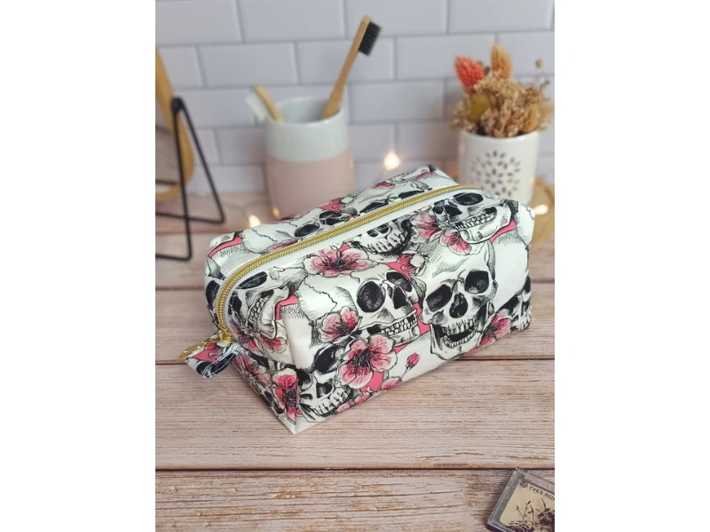 Trousse de toilette 10x20 cm