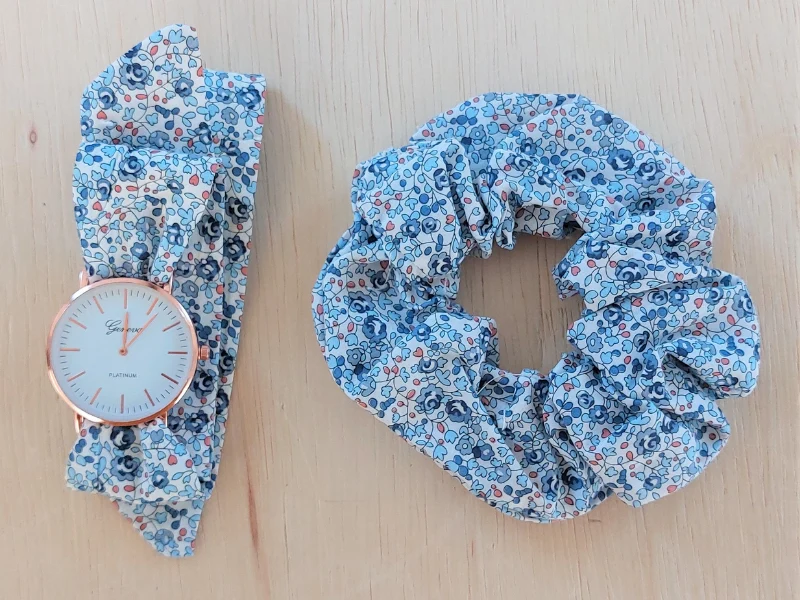 Montre et chouchou femme