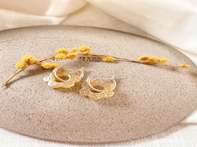 Boucles d'oreilles créoles FLORE