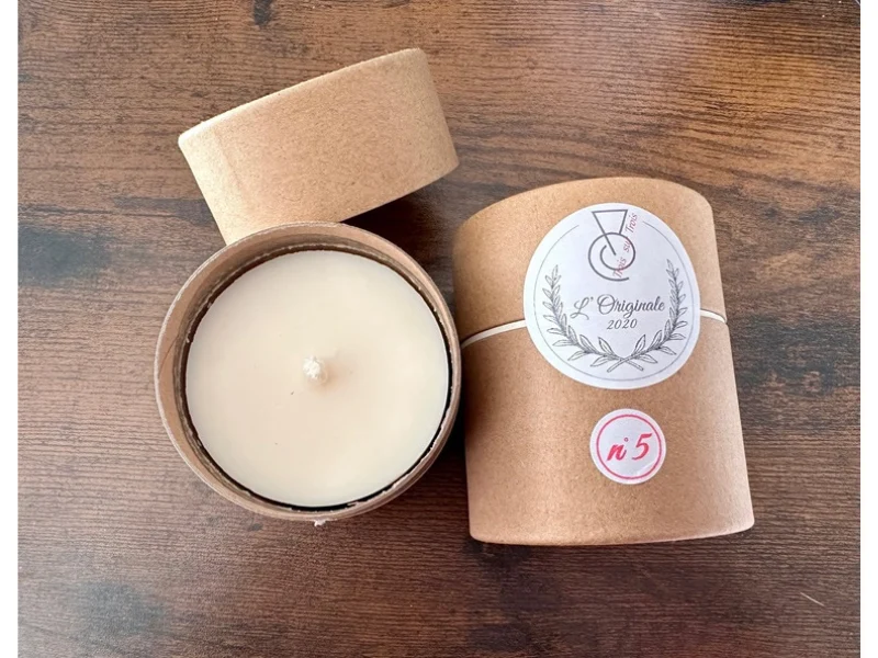 DEUX BOUGIES ORIGINALES AUX HUILES ESSENTIELLES