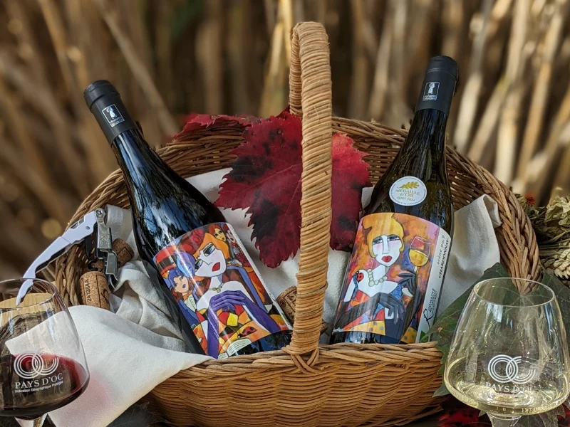 Chardonnay Scène + Pinot Noir Scène