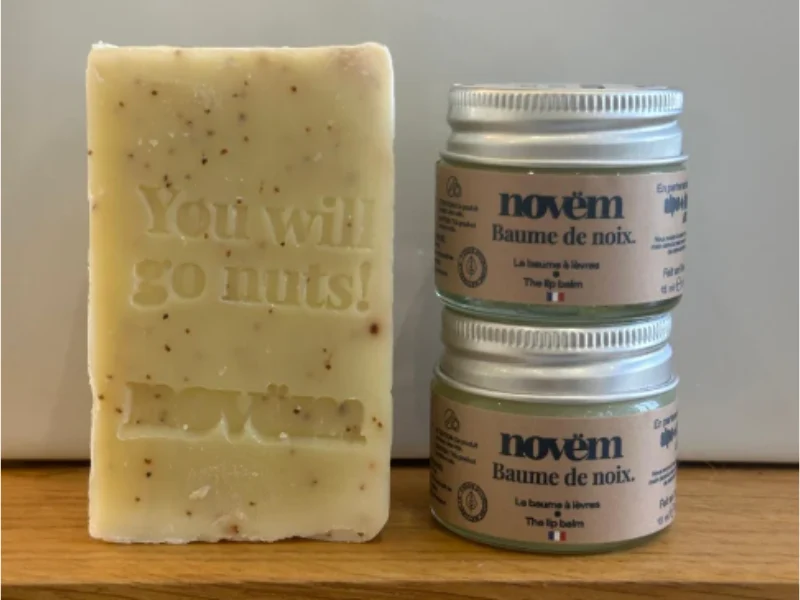 Coffret artisanal savon exfoliant et baumes à lèvres