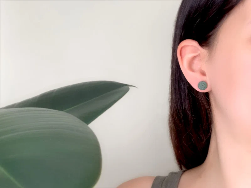 Boucles d'oreilles puces motif vagues