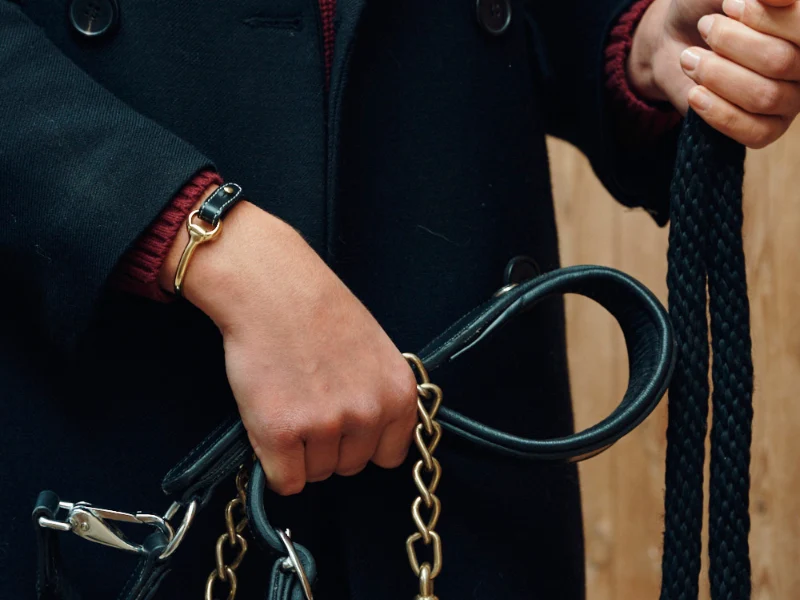 Bracelet en cuir Auby fermoir doré