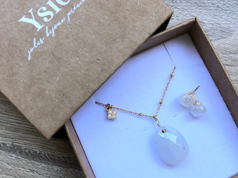 Parure Alma Collier et boucles d'oreilles puces