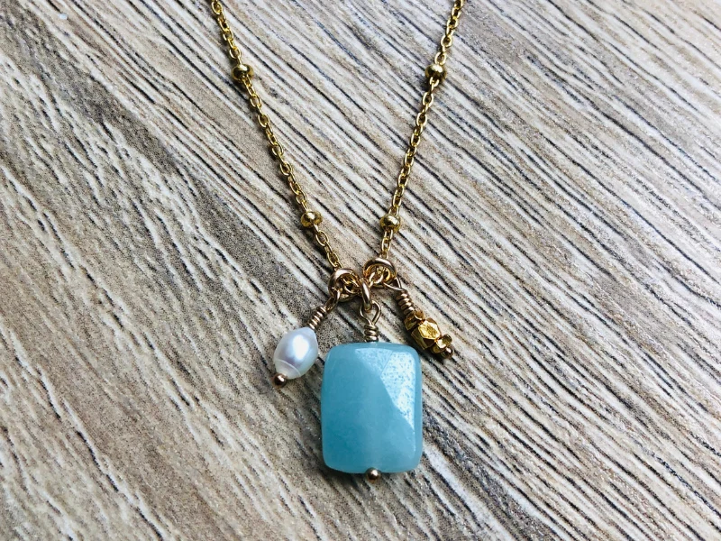 Collier Clara