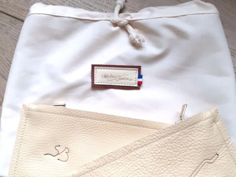 Lot de 2 pochettes cuir de veau grainé