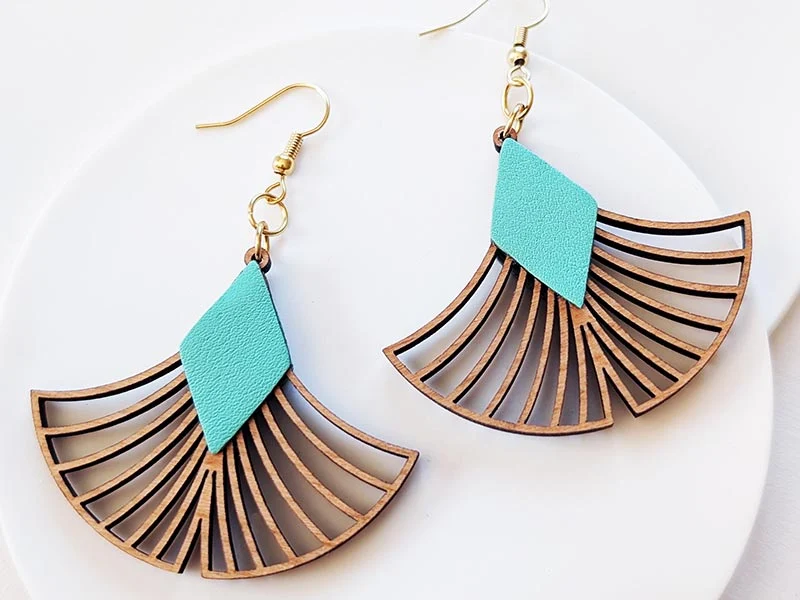Boucles d'oreilles GINKGO en bois