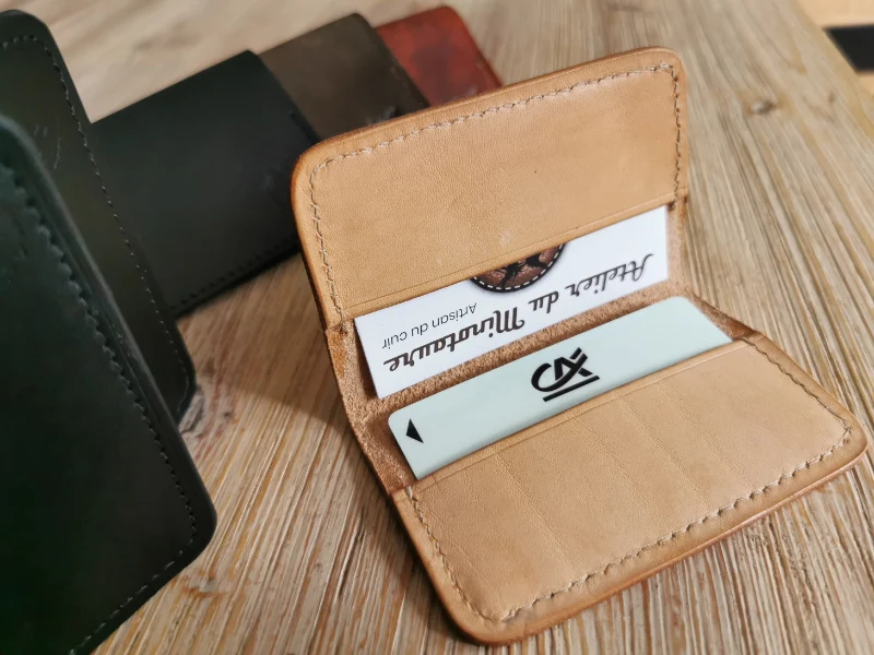 Etui en cuir pour 2 cartes CB