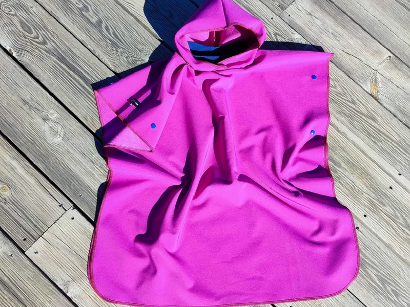 Poncho de siège auto