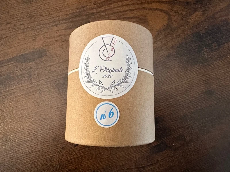 TROIS BOUGIES ORIGINALES AUX HUILES ESSENTIELLES