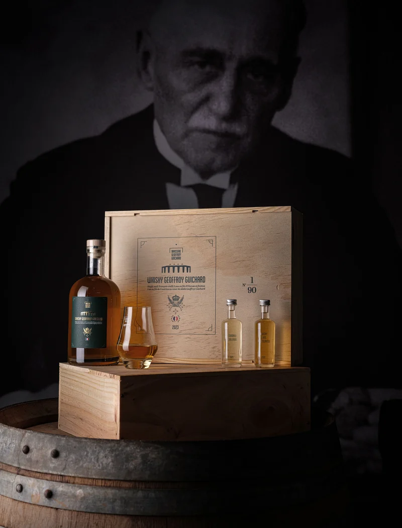 - Coffret collector numéroté - Whisky Geoffroy Guichard 2023 - 70cl