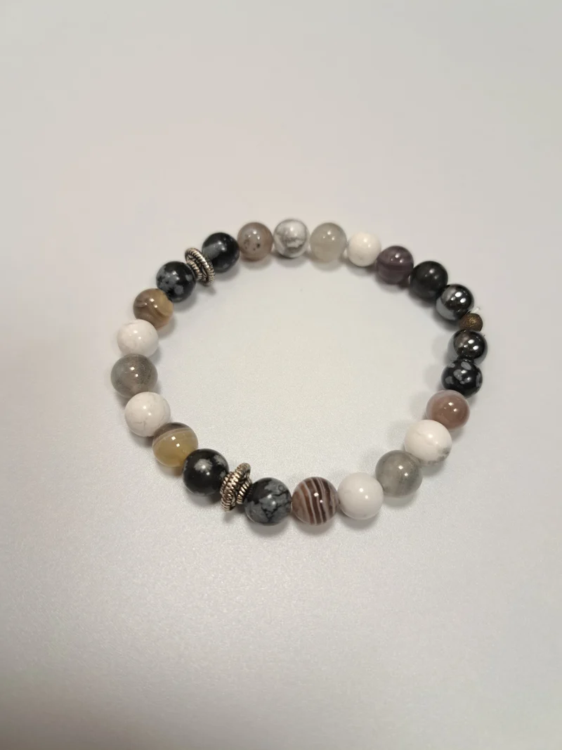 Bracelet en perles 8 mm- tonalité de gris