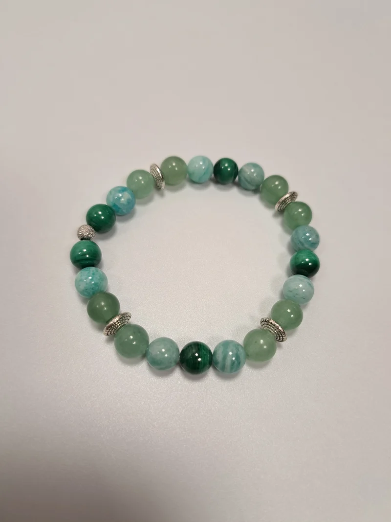 Bracelet en perles 8 mm- tonalité de verts