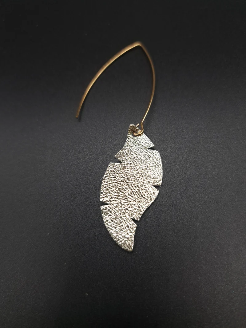 Boucles d'oreilles en cuir doré